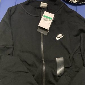 Black Nike zip up jacket no hood fits oversized new with tags